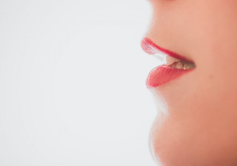 7 produktów, które pomogą Ci powiększyć usta bez igły