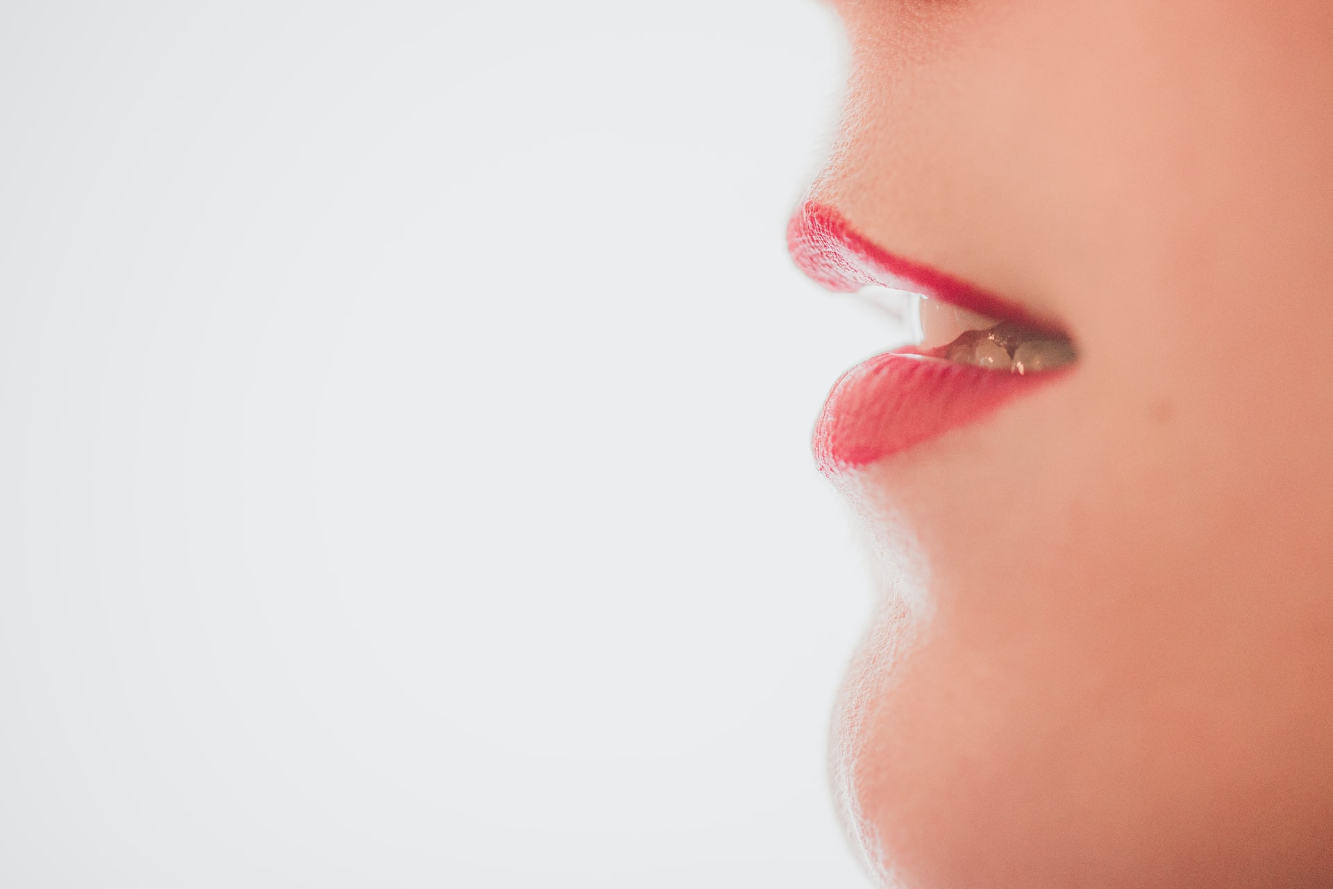 7 produktów, które pomogą Ci powiększyć usta bez igły