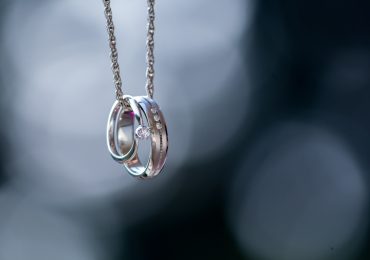 Do czego najlepiej pasuje srebrna biżuteria?