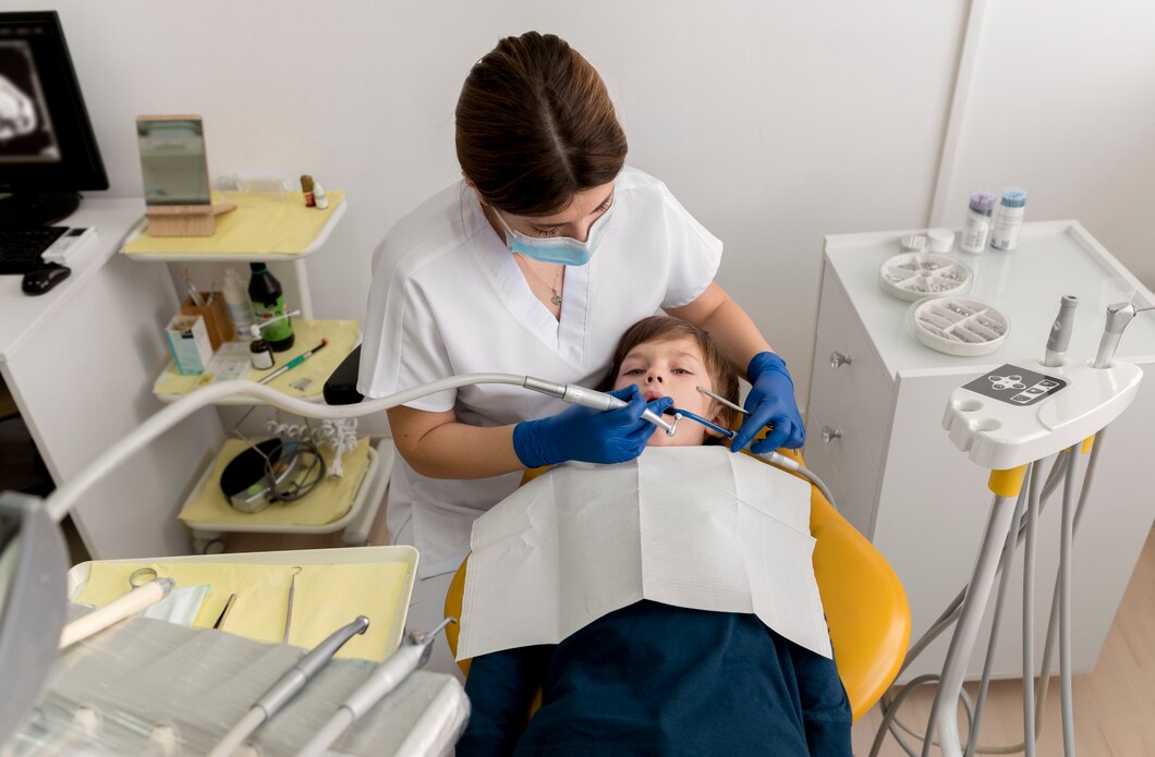 Jak wybrać najlepszy gabinet stomatologiczny dla swojej rodziny?